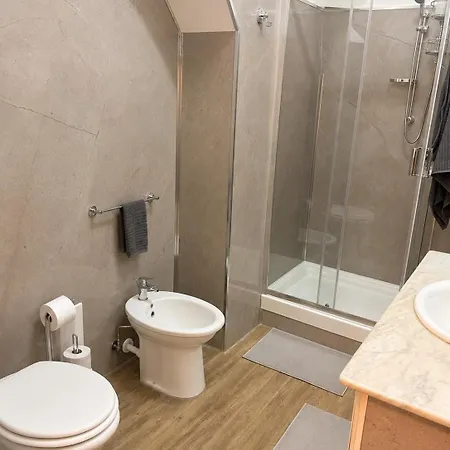 Nunu S Apartament Neapol